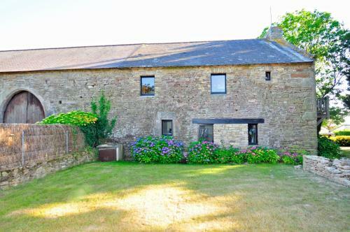 Larmor-baden Villa Sleeps 8 Pool Wifi