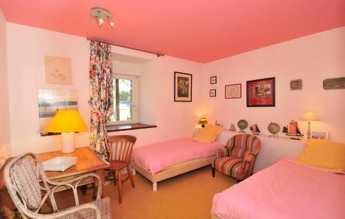 Larmor-baden Villa Sleeps 8 Pool Wifi