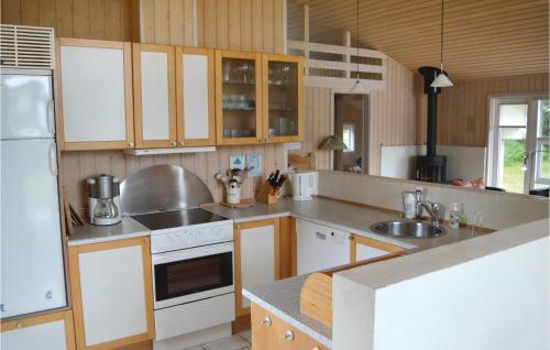 Holiday Home Gr�vlingestien S�by
