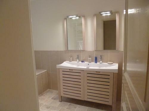 Estivel - Villa Maussane - 8 Pers - Piscine Priv�e
