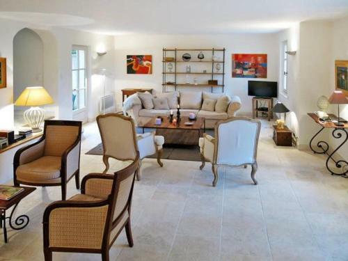 Estivel - Villa Maussane - 8 Pers - Piscine Priv�e