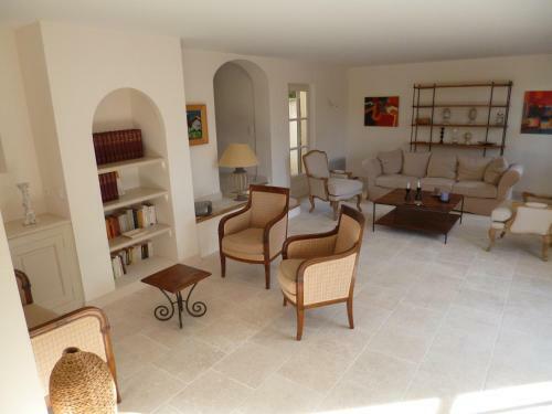 Estivel - Villa Maussane - 8 Pers - Piscine Priv�e
