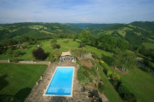 Saint-andre-de-najac Villa Sleeps 8 Pool Wifi