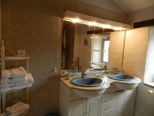 Holiday Home G�te La Tour
