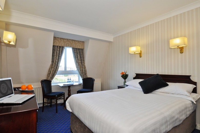 Flannery's Hotel Galway