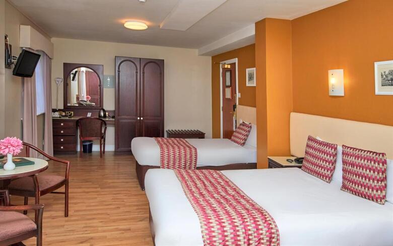 Hotel Eviston House
