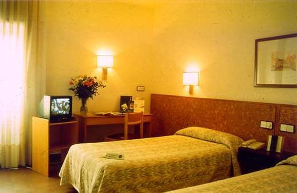 Hotel Don Chan Palace
