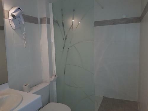 Hotel H�tel Restaurant Les Bruy�res
