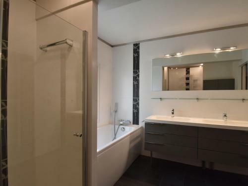 Luxury Holiday Home In Vezenobres With Private Pool