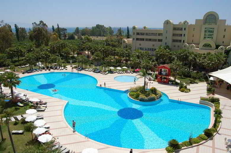 Presa Di Finica Hotel & Suites