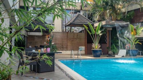 Hotel Sud H�tel