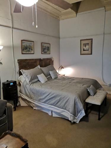 Apartamento Canalside Restaurant, Inn & Kitchen Store