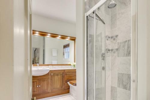Hostal St Alphege, Canterbury - Fmp