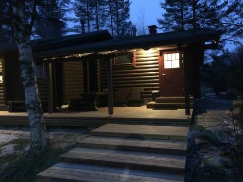 Lodge Hyv�l�n M�kit