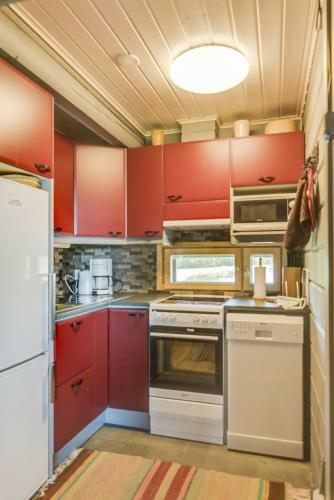 Lodge Hyv�l�n M�kit