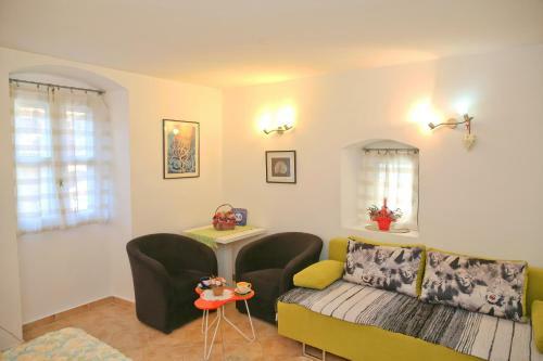 Old Town Boskovic Apartment