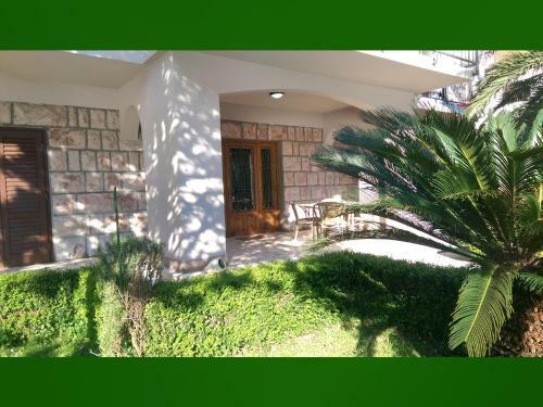 Apartments House 44
