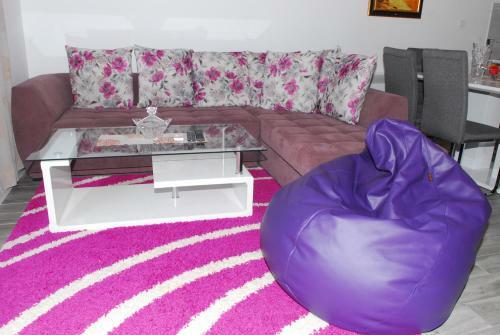 Bjelica Apartments Kotor