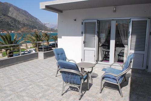 Bjelica Apartments Kotor