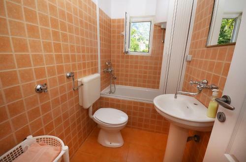 Apartments Dakovic