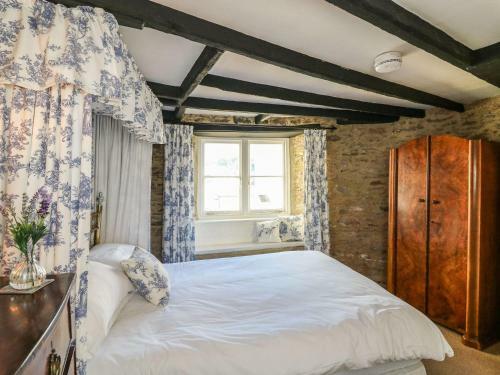 The Granary, Dartmouth
