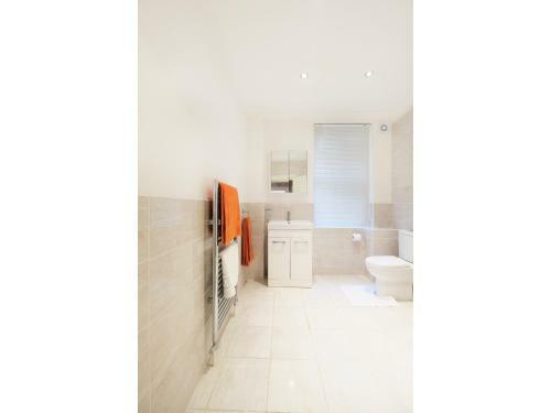 Apartamento Amazing 3-bedroom Garden Flat For 6 In Ealing