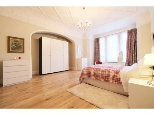 Apartamento Amazing 3-bedroom Garden Flat For 6 In Ealing