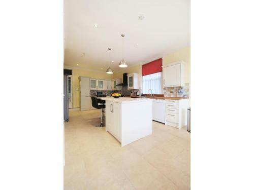 Apartamento Amazing 3-bedroom Garden Flat For 6 In Ealing