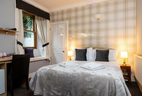 Hostal Claremont Guesthouse