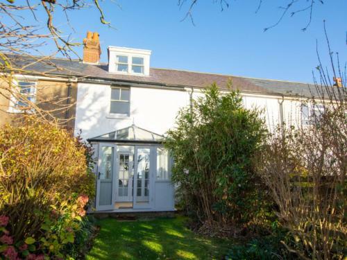 Holiday Home Fairlight Coastguard