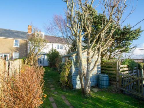 Holiday Home Fairlight Coastguard