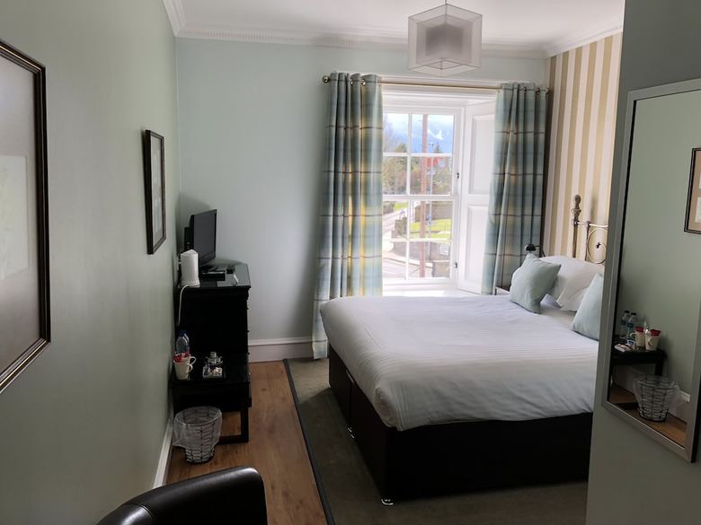 Bed & Breakfast The Glenerne Guest House