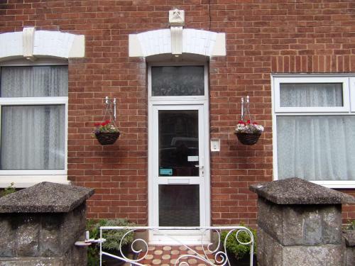 Hostal St Anne's Road Guest House