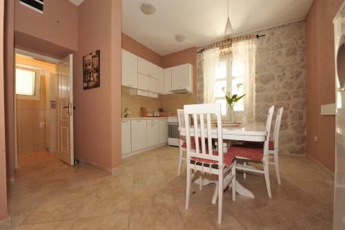 Apartments Marilu
