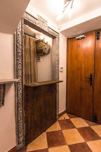 Hostal Palazzo Drusko Deluxe Rooms