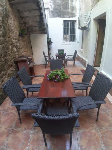 Kotor Emerald Apartments
