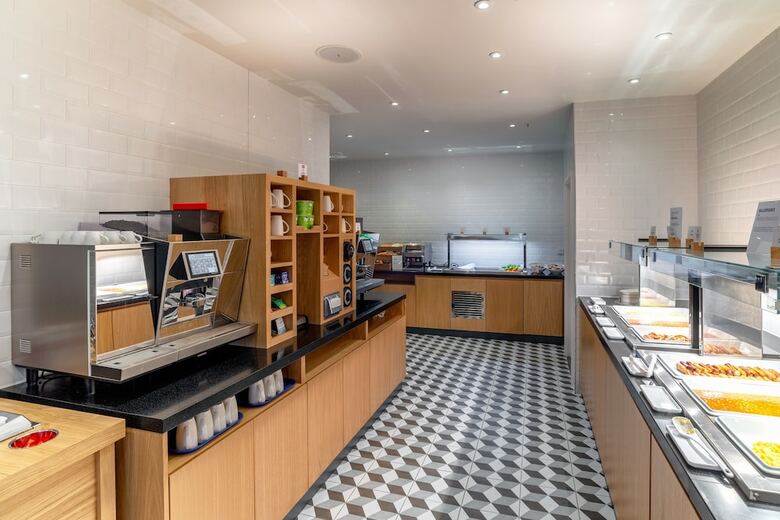 Hotel Holiday Inn Express - London Heathrow T4