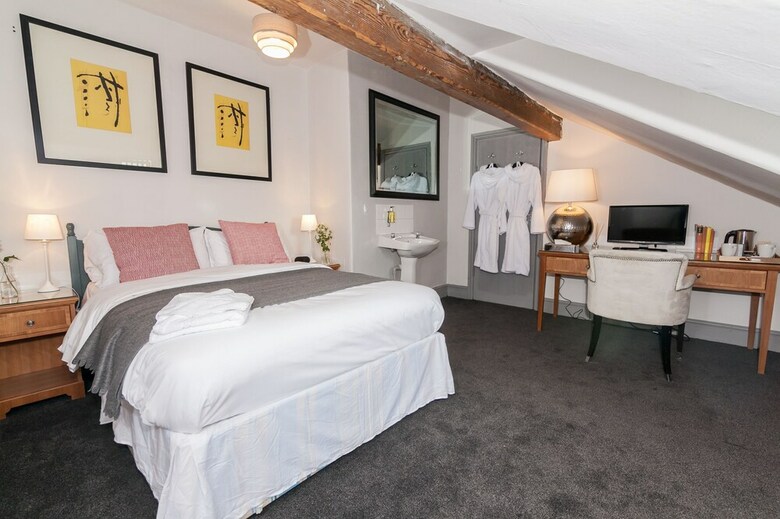 Hotel Townhouse No 12