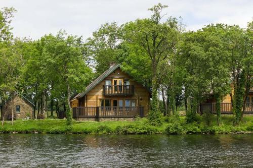 Hotel Lusty Beg Island