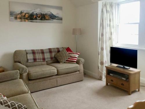 Flat 2 Lonsdale House