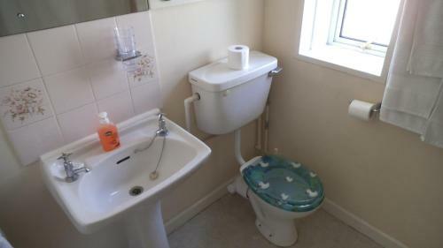 Hostal Thalatta Guest House