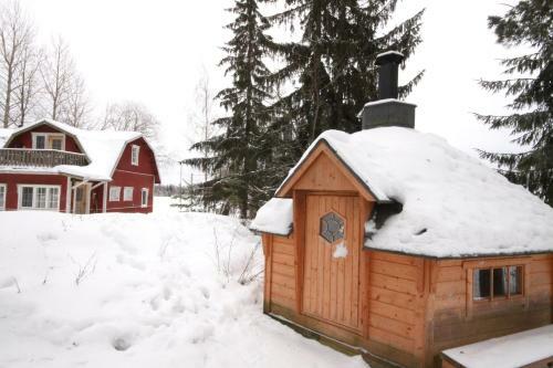 Agroturismo M�kel�n Lomatuvat Bed And Breakfast