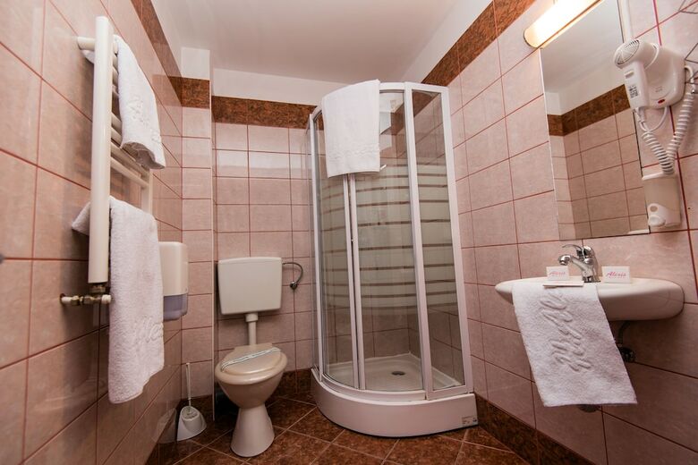 Hotel Alexis