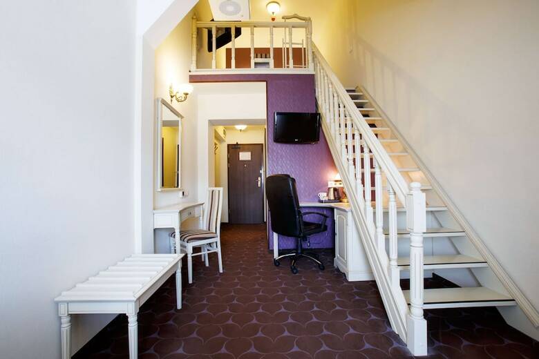 Doubletree By Hilton Hotel Sighisoara - Cavaler