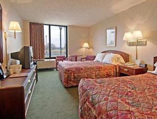 Hotel Days Inn East