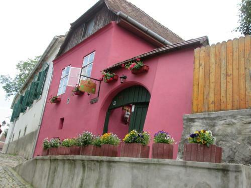 Hostal Pensiunea Cristina Si Pavel