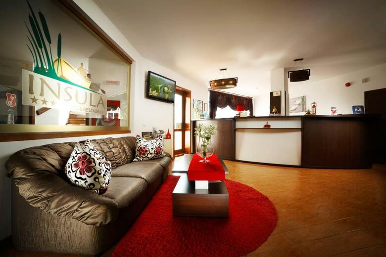 Insula Hotel