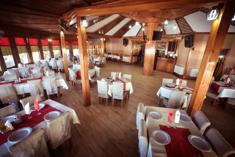 Insula Hotel