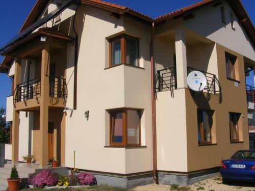 Hostal Pensiunea Queen Mary