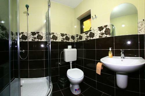 Hostal Pensiunea Marinela